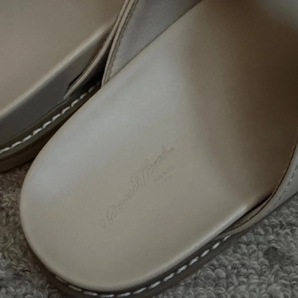 Universal Thread Sandals - Picture 5 of 6